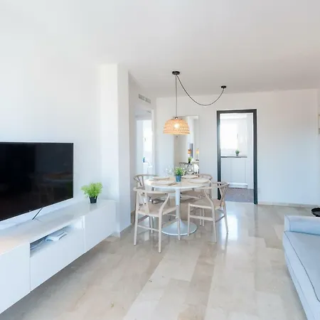 Calmo Singular * Gandía