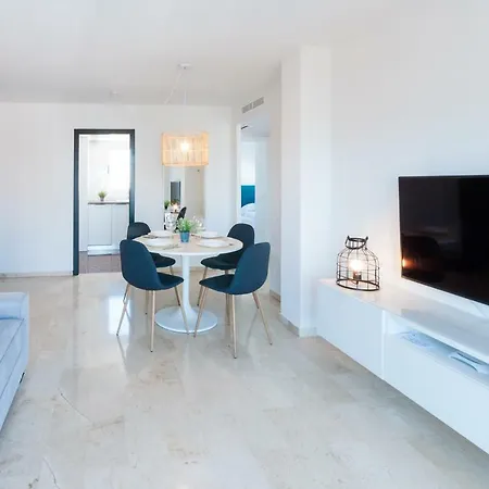 Calmo Singular * Gandía